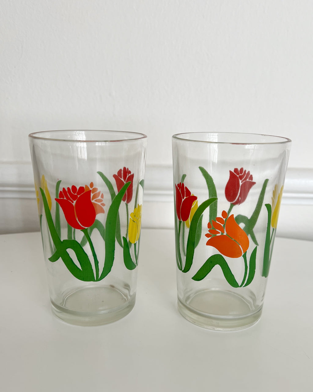 Vintage Tulip Tumbler
