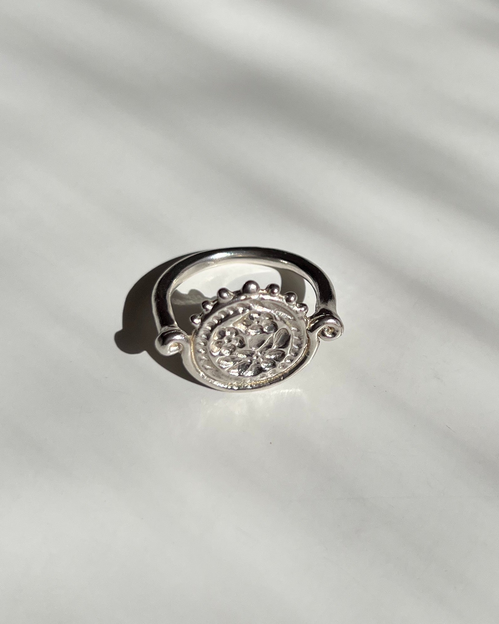 Iris Ring