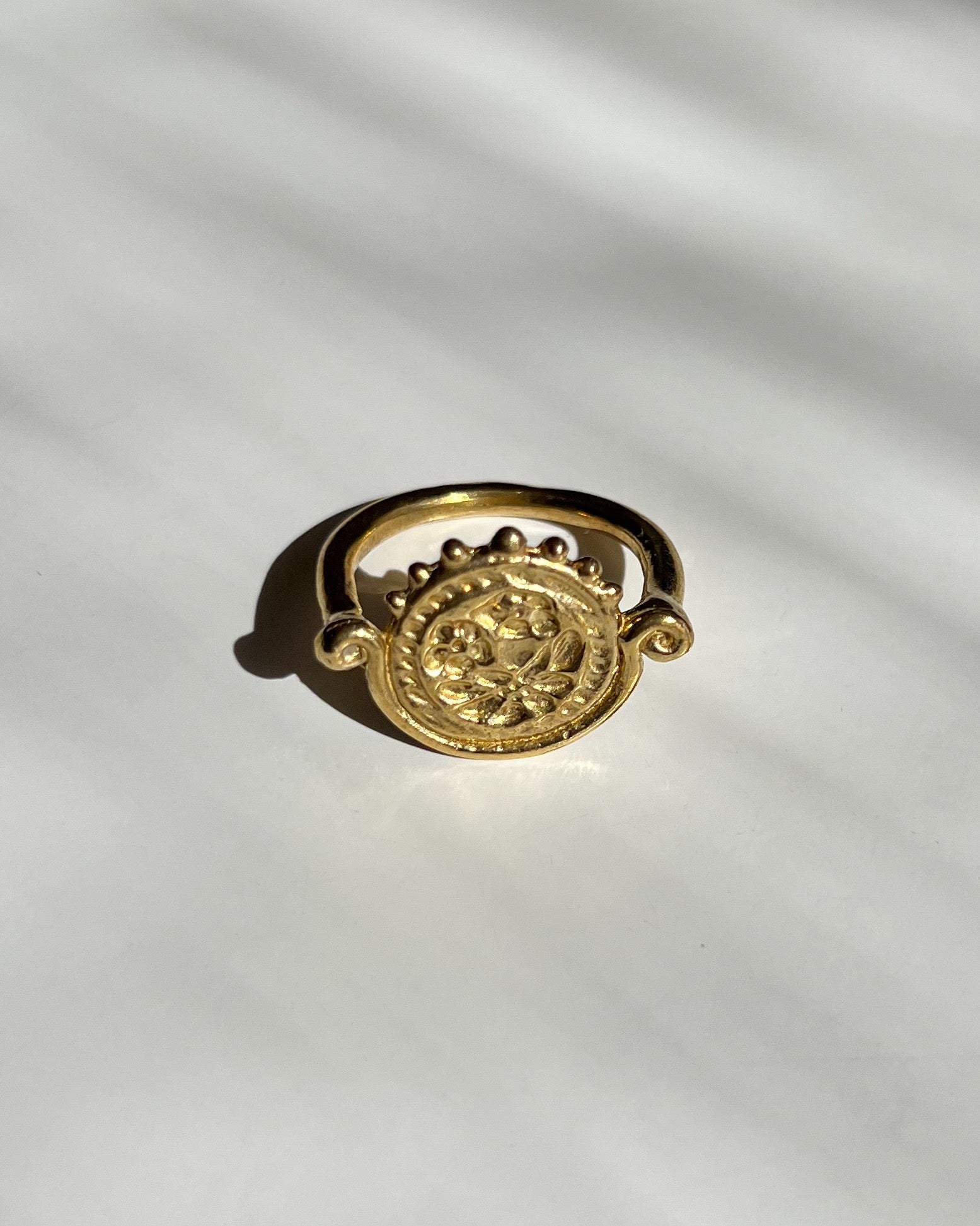 Iris Ring