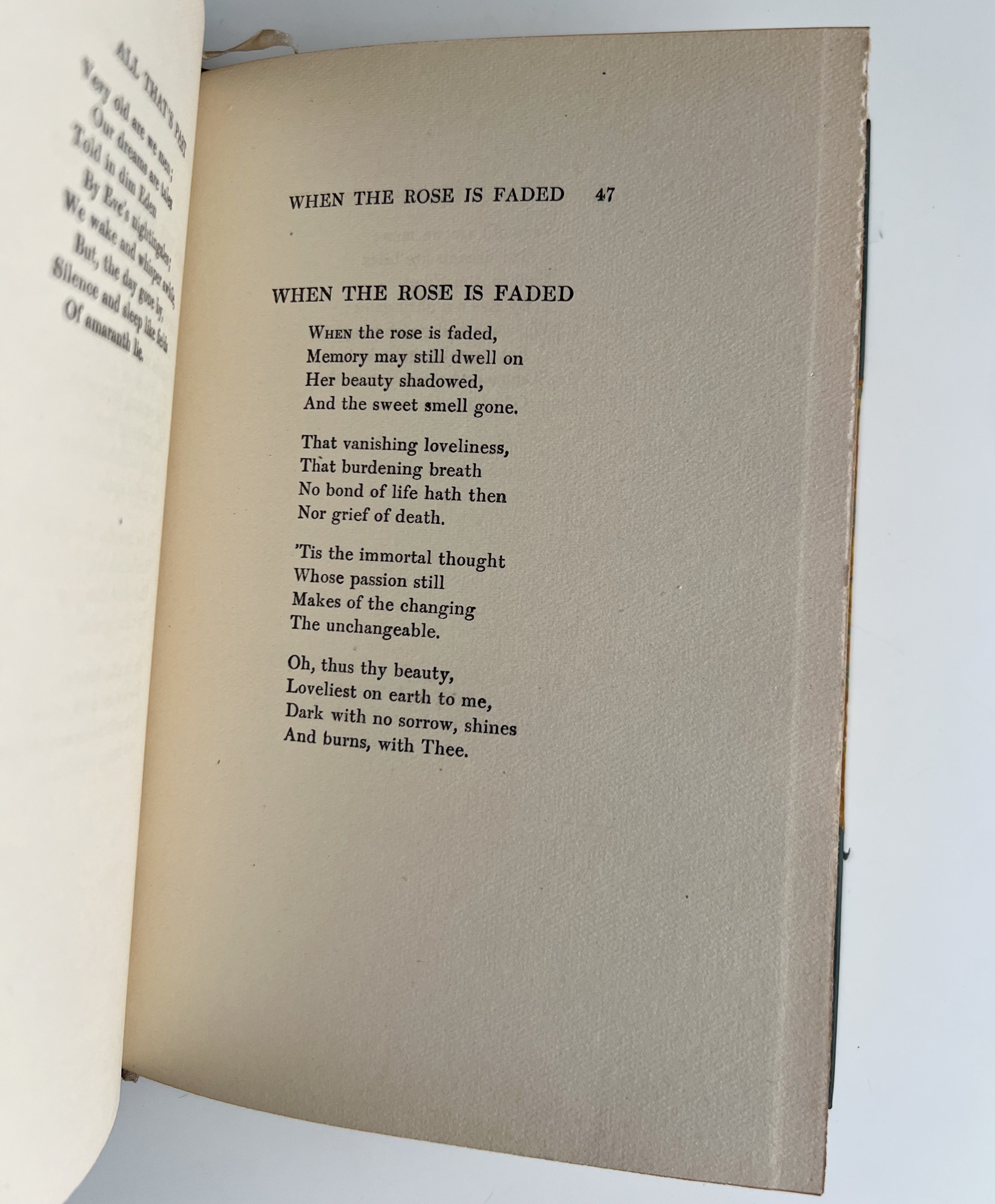 The Listeners and Other Poems - Vintage Book